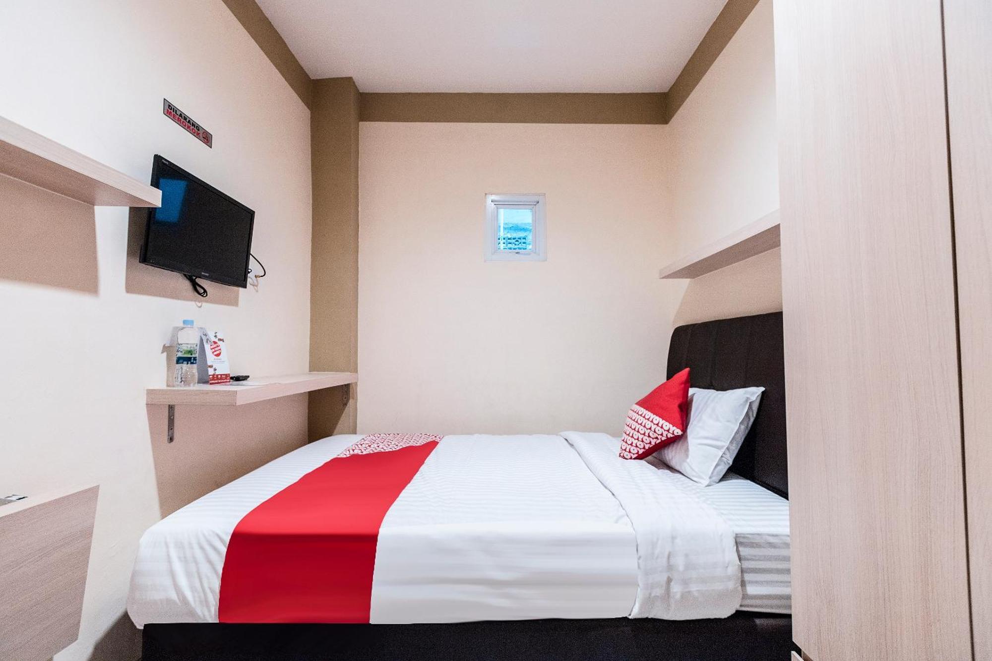 Hotel Oyo 478 Balcon Biru Dżakarta Zewnętrze zdjęcie