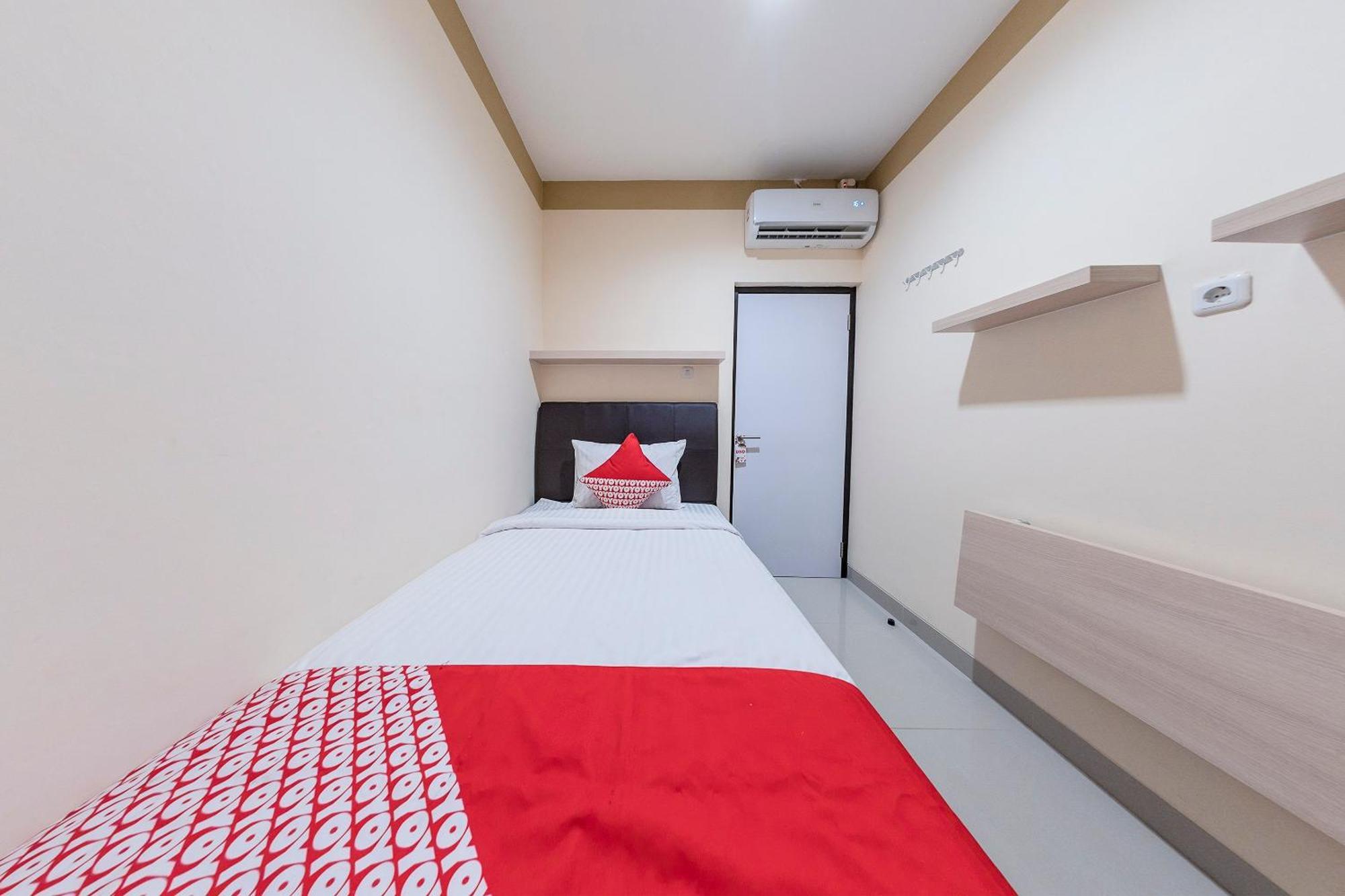 Hotel Oyo 478 Balcon Biru Dżakarta Zewnętrze zdjęcie